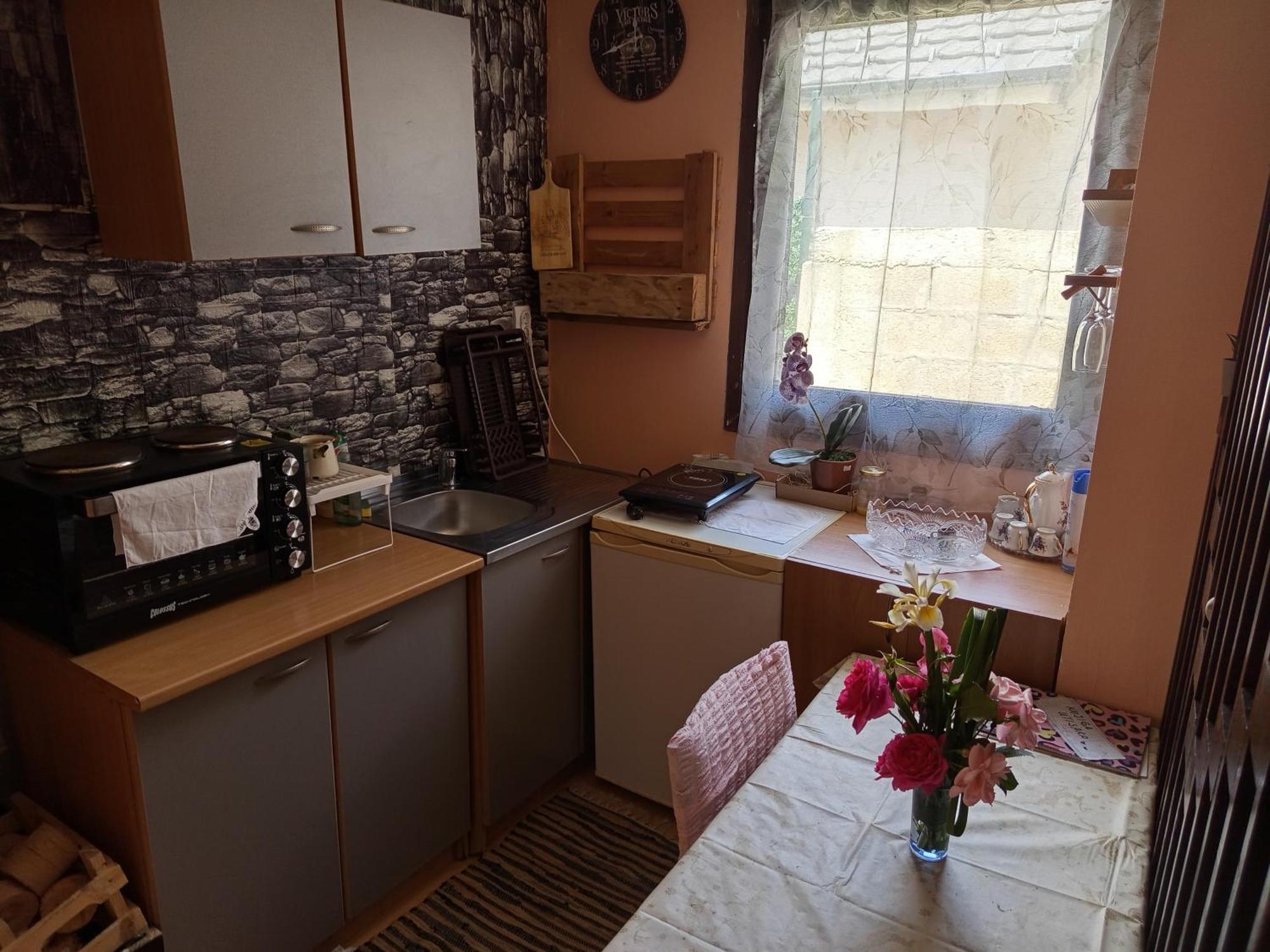 Kucica Za Odmor Lena I Matija Sremski Karlovci Exterior foto